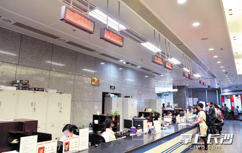 保定同城24小时医保提取(同城医保卡转移怎么办理)