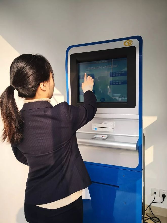 保定24小时套医保卡回收(24小时套医保卡回收什么意思)