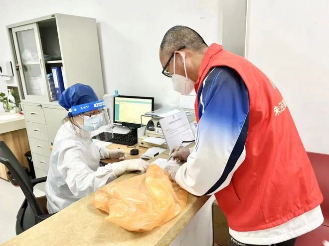 保定24小时高价回收医保(24小时高价回收医保医保套出)